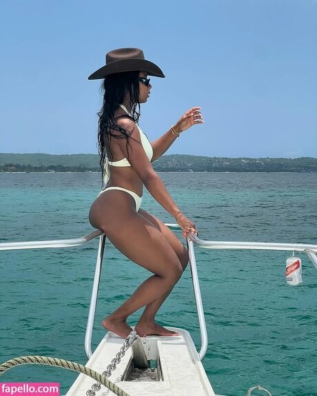 Ashley Cunningham Nacktbilder von OnlyFans geleakt