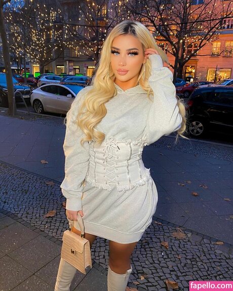 Canselguel Nacktbilder von OnlyFans geleakt