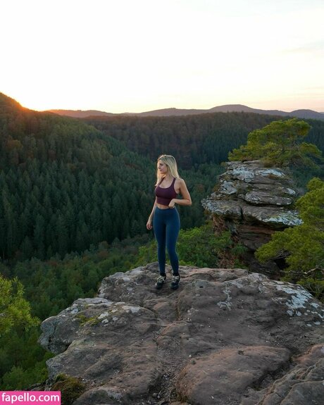 janina ejt OnlyFans Sex geleakt