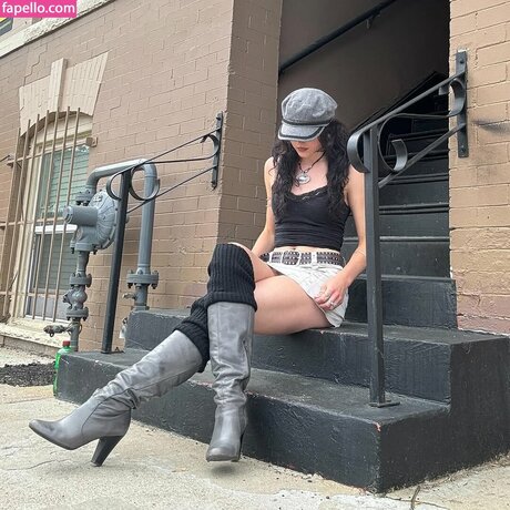 nothin but nelly OnlyFans Bilder