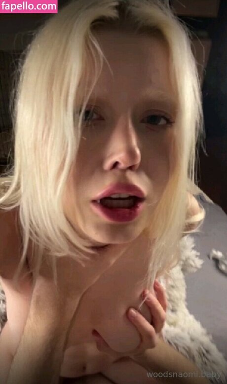 naomiwoods official OnlyFans Bilder nackt