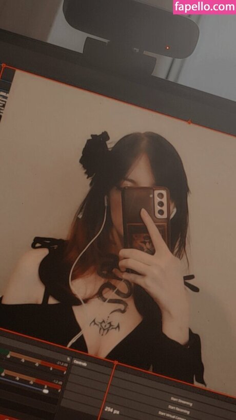 Sm0ltiddym0thgf Leaks von Nacktbildern auf OnlyFans