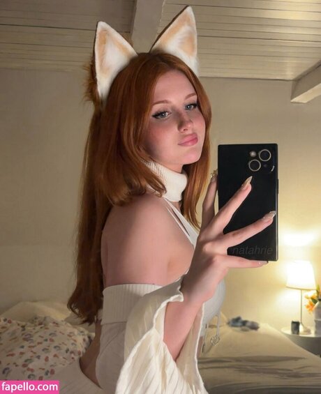 Natahrie Oben ohne OnlyFans