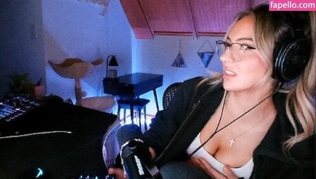 Honeyxxo OnlyFans-Komplettinhalte