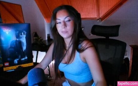 Honeyxxo Nackt auf OnlyFans