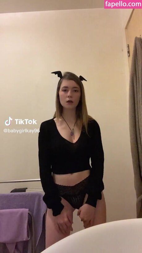 Keely Hadley Leak von OnlyFans