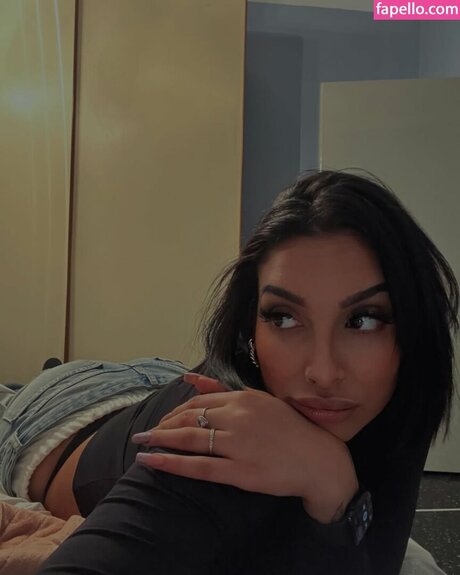 Debora Bloise OnlyFans nackte Brüste