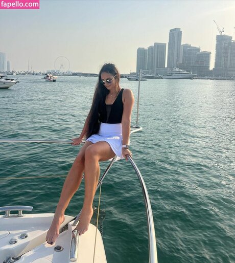 Katsiaryna Kavaleva OnlyFans gratis