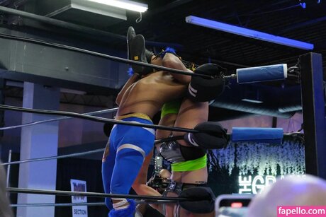 Wren Sinclair OnlyFans Bilder geleakt