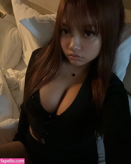 Jutirina Jutrinina_ Nacktbilder OnlyFans Geleakt