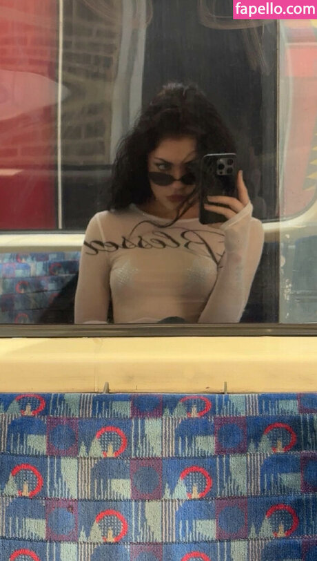 Georgia Twinn Model OnlyFans Foto