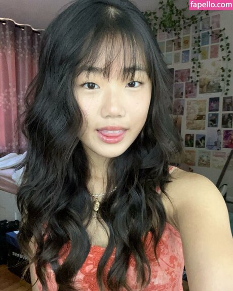 jinyasmr OnlyFans Pornografie