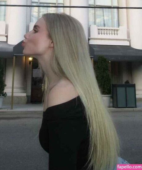 süße teen-onlyfans schön nackt Galerie