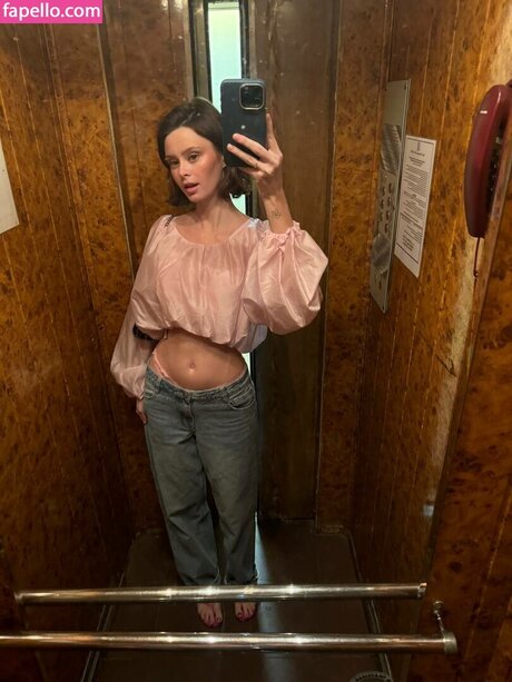 Shashka U OnlyFans Nacktbilder