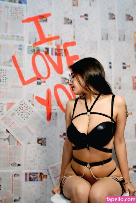 Angelique Angell Leak von OnlyFans Pornografie