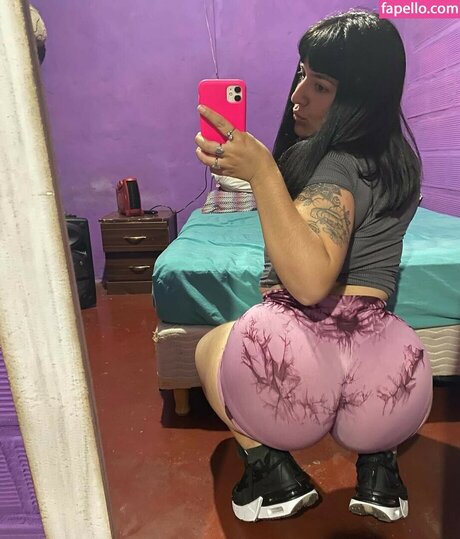 micamansillaa__ OnlyFans geleakte Bilder