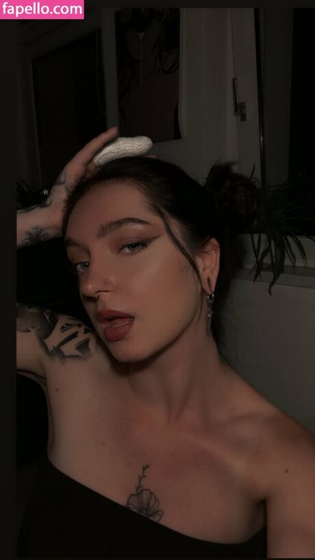 Kiras note Nacktbilder OnlyFans Leaks