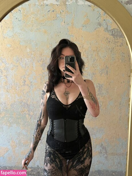 Kiras note Nacktbilder von OnlyFans geleakt