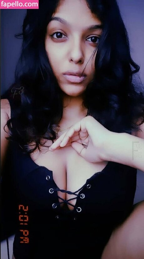 __anavrin___ Nacktpornos von OnlyFans geleakt