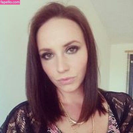 Ceri Mertens NurlyFans-Pornoleaks