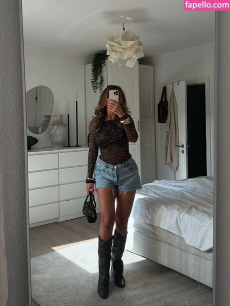 Diamond tears Leaks OnlyFans