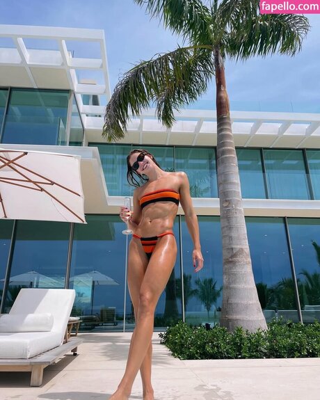 Katie Douglass OnlyFans-Pornos