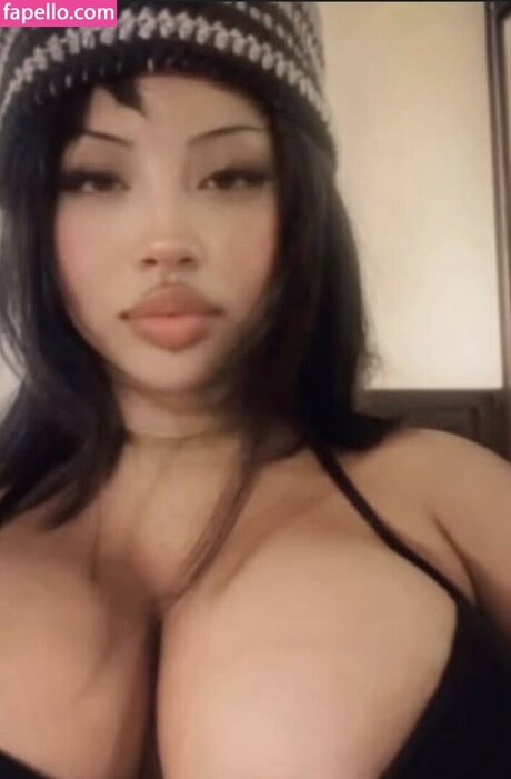 Imsxtan OnlyFans Model Fotos