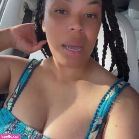 Alexis Fields Nacktbilder von OnlyFans