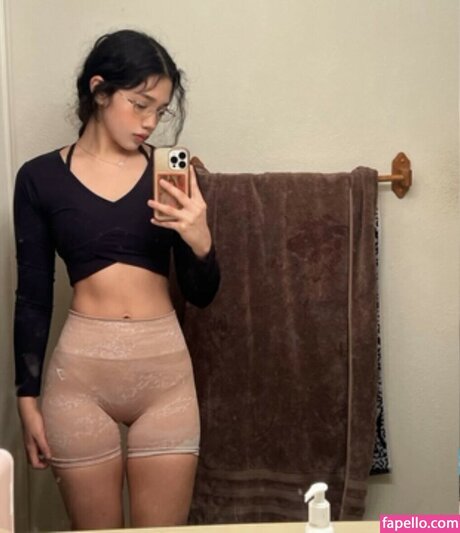 Outrovero Füße OnlyFans