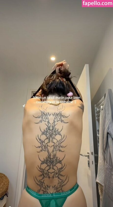 Julie Ferrat OnlyFans-Inhalte