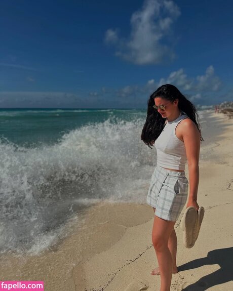 Abbi Pulling OnlyFans Inhalte