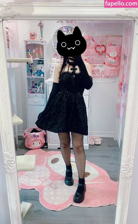 Immy Bisou Nacktpornos auf OnlyFans