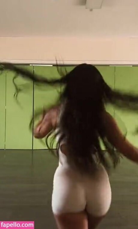 Elley Davies Nacktbilder von OnlyFans geleakt