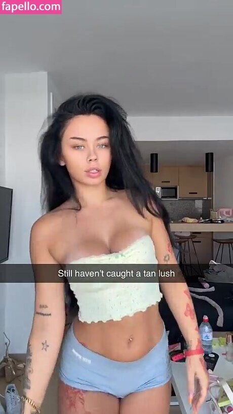 Elley Davies OnlyFans Sex geleakt