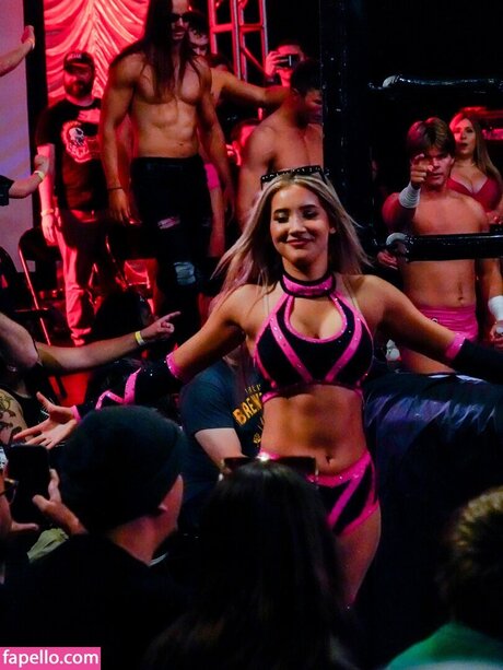 Zayda Steel OnlyFans Gratis