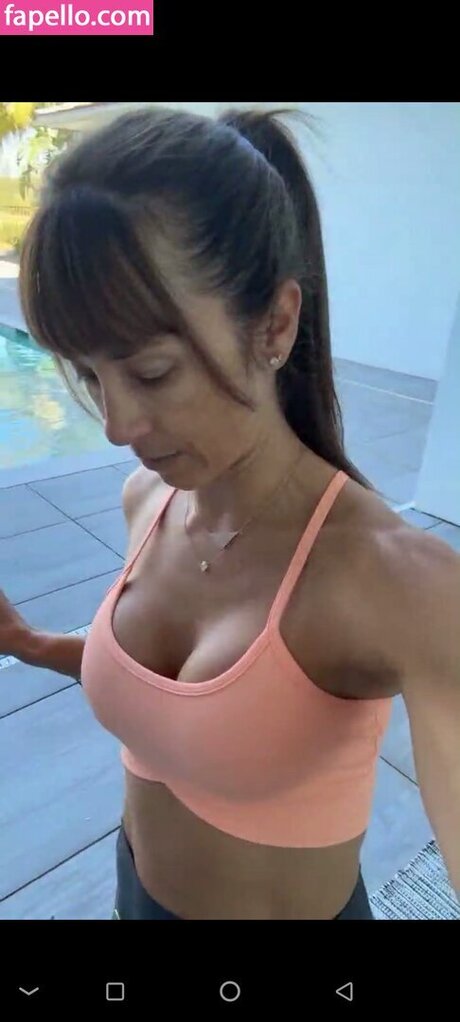 Autumn Calabrese Nacktbilder von OnlyFans geleakt