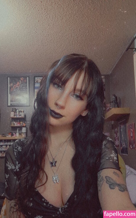 Dramaqueenlinx XXX OnlyFans