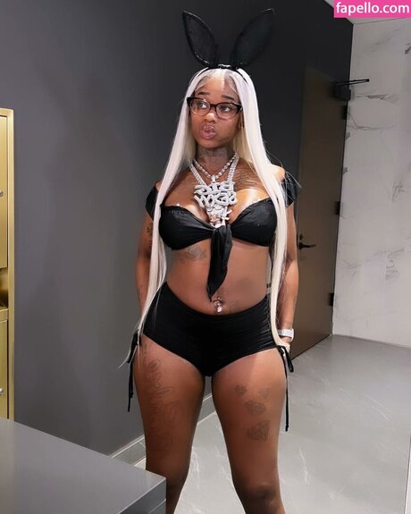 Sexxy Red OnlyFans Nacktbilder