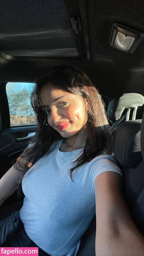 Momortelle Immomortelle Heiße OnlyFans Inhalte