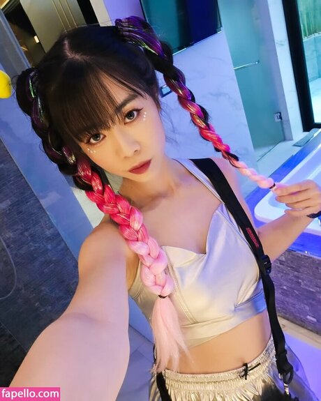 Wolfsbanee Nackt OnlyFans Porn