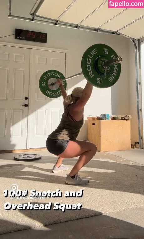 Marjorie Taylor Greene Nacktpornos auf OnlyFans