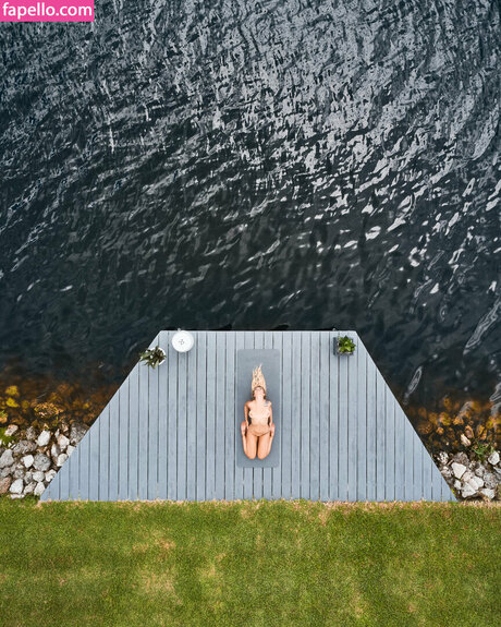 Scarlet Begonias Nacktporno OnlyFans