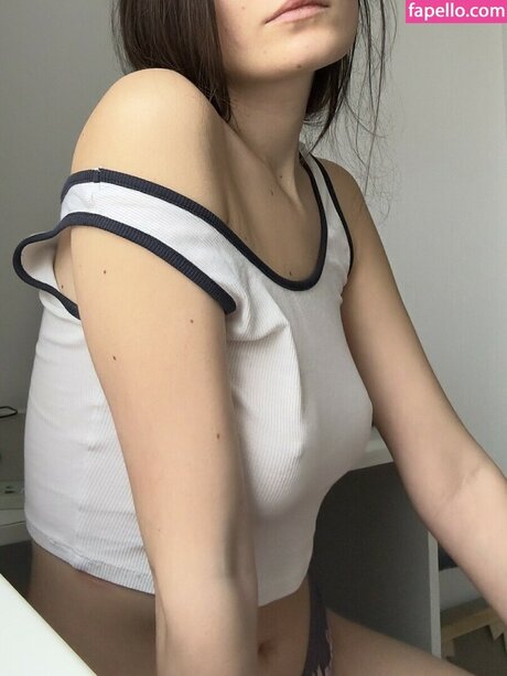 Cloveralice Nackt OnlyFans