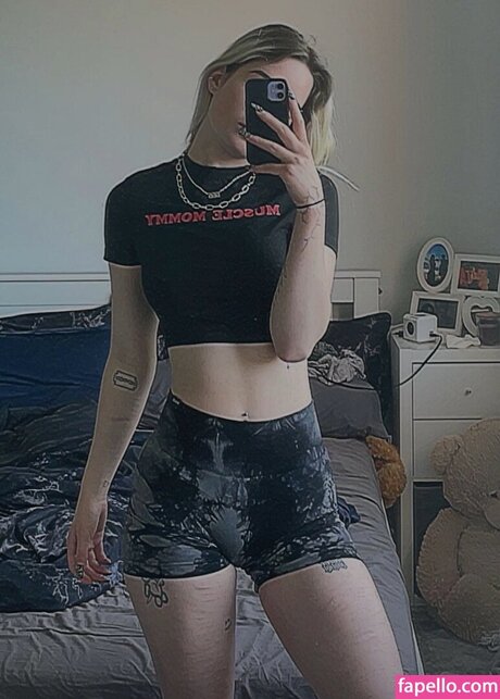 sky stn_ OnlyFans geleakt