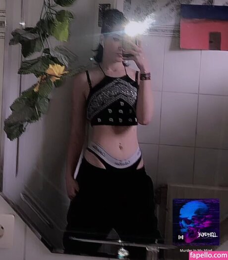 sky stn_ Geleakte OnlyFans-Inhalte