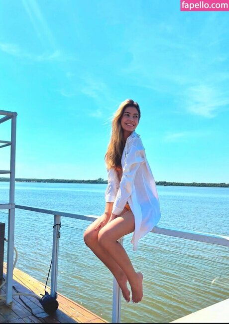 Julia Castrom OnlyFans-Seite