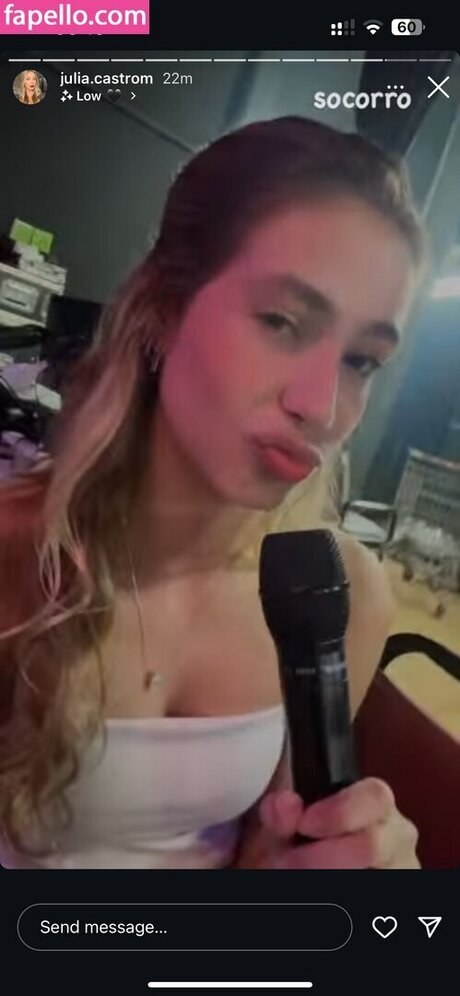 Julia Castrom OnlyFans Striptease