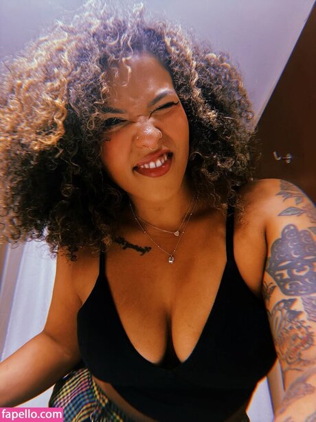 Willow Nightingale Nacktbilder von OnlyFans geleakt