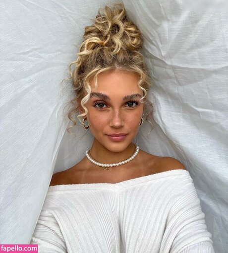 Lara Spengler OnlyFans