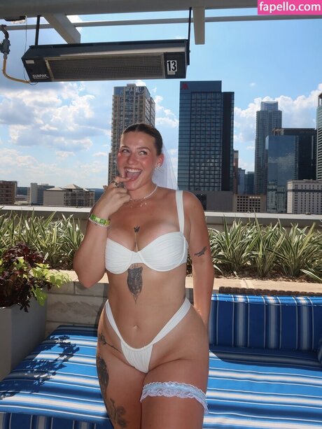 Esther Burden Nacktbilder von OnlyFans geleakt